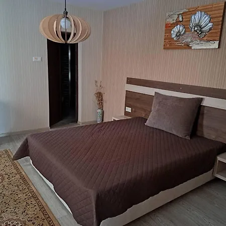 стария орех Pensjonat 3*