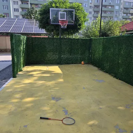 стария орех Pensjonat 3*