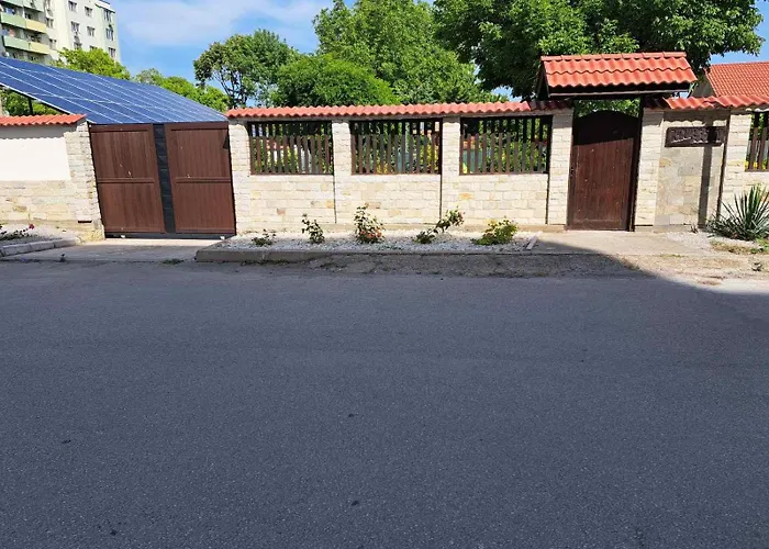 Gæstehus стария орех 3*